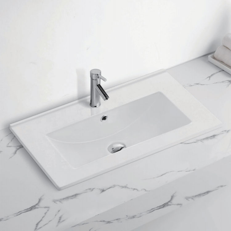 Hoe kan ik krassen op mijn keramische wastafel in de badkamer repareren en onderhouden?